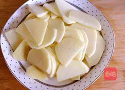 过油肉土豆片的做法图解3