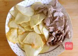过油肉土豆片的做法图解8