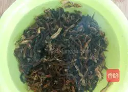 干豆角炒肉的做法图解1