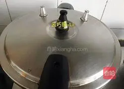 冰糖红烧肘子的做法图解10