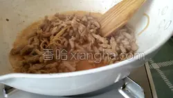 麻辣干煸肉丝的做法图解12