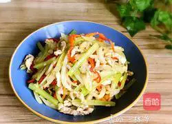 白菜梗子芹菜炒肉丝的做法图解19