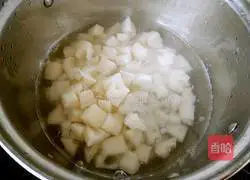 酸甜辣藕丁的做法图解3