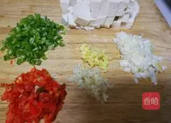 豆腐炒鸡蛋的做法图解2