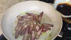 腊肉爆笋片的做法图解4