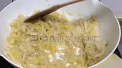 砂锅酸菜白肉的做法图解14