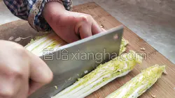 上汤栗子娃娃菜的做法图解1