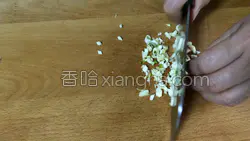 剁椒鸡蛋的做法图解3