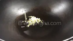 酸辣青笋丝的做法图解3