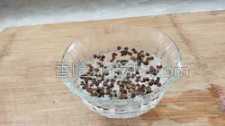 川香麻辣豆腐的做法图解1