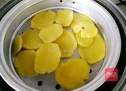 土豆藕饼的做法图解5