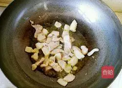 肉片炒蘑菇的做法图解3