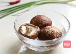 香菇蒸鳕鱼的做法图解3