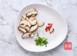 香菇蒸鳕鱼的做法图解5