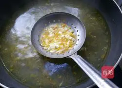 香菇薯粉汆肥羊的做法图解9