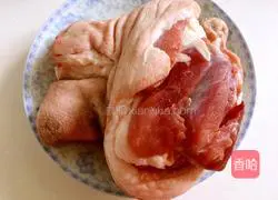 红烧野猪肘的做法图解1