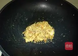 花生松仁炒蛋的做法图解7