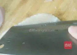 腰果鱿鱼花的做法图解1