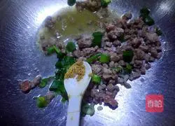 肉末油麦菜的做法图解7