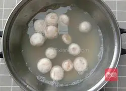 茄汁蘑菇的做法图解2