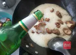啤酒焖鸡盖饭的做法图解7