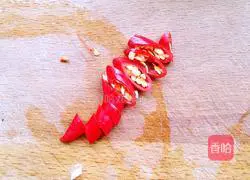 辣炒海带的做法图解1