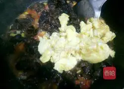 西红柿炒鸡蛋黑木耳的做法图解14