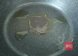 炸豆腐炒青蒜苗的做法图解4