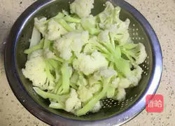 蚂蚁焗香辣花菜的做法图解5