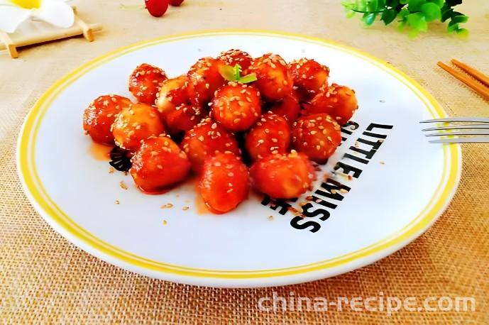 The recipe for making quail eggs with tomato sauce