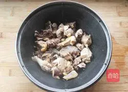 红烧童子鸡的做法图解5