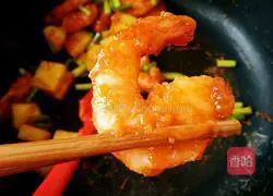 菠萝咕咾虾的做法图解16