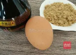 肉松鸡蛋羹的做法图解2
