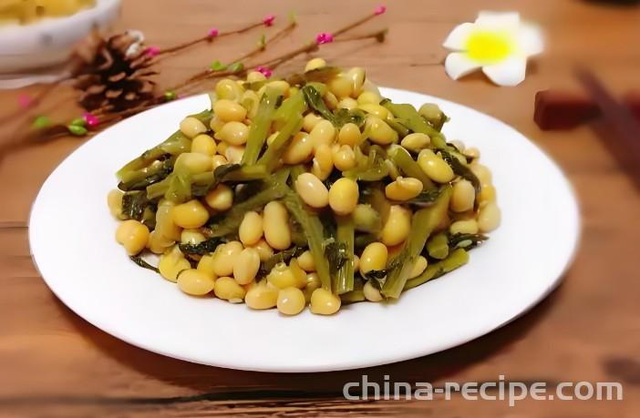 The method of stewing soybean sprouts in snow