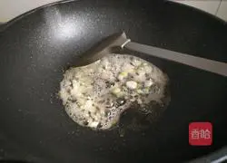 蒜薹煎凉粉的做法图解3