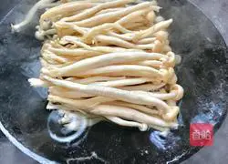 肉末鲜茶树菇的做法图解6