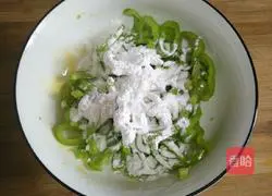 鸡蛋面煎青椒的做法图解4