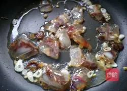 野芹菜炒腊肉的做法图解7