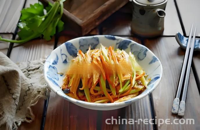 Braised Celery with Rolls of dried bean milk creams