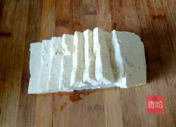 孜然豆腐干的做法图解1