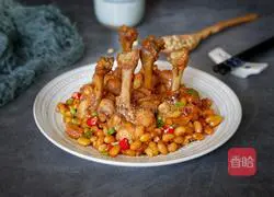 黄豆焖鸡锤的做法图解11