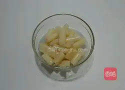 酸汤藕带焖鸡翅的做法图解4