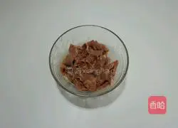 蒜苔炒猪心的做法图解2