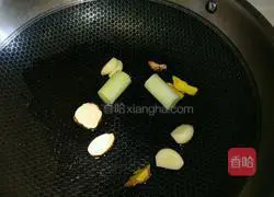 荤味素南瓜的做法图解2