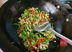双椒炒鸡丝的做法图解12