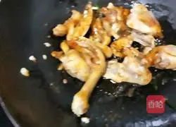 鸡肉炖土豆干的做法图解5
