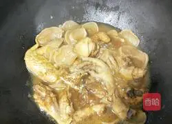 鸡肉炖土豆干的做法图解8
