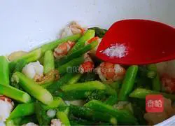 清炒芦笋虾仁的做法图解10