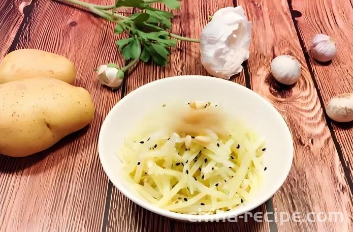 Method for making sesame oil and shredded potatoes