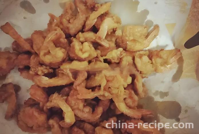 The method of frying shrimp